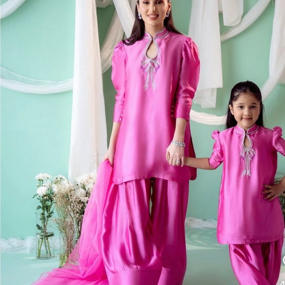 Elegant Pink Kids fershi shalwar kameez